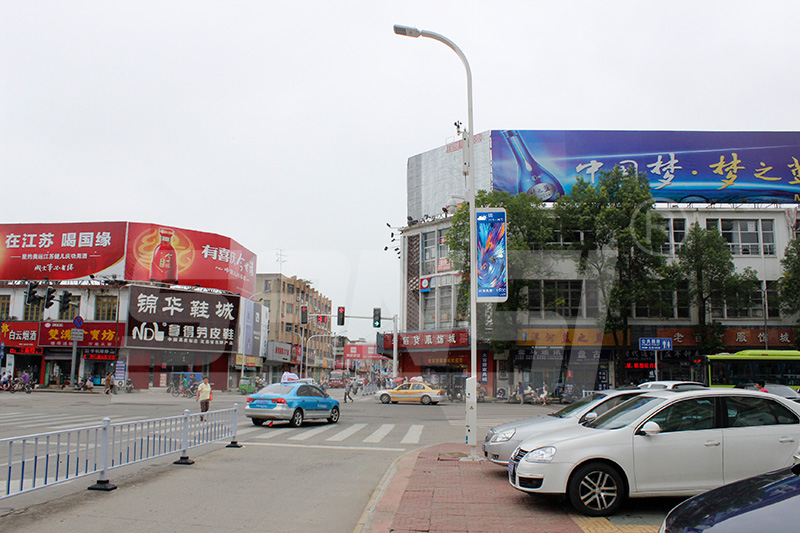 路燈桿屏,廣告收益,反哺市政建設(shè)