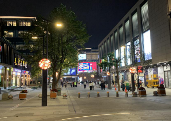 LED显示屏,LED显示屏厂家,LED照明厂家,照明解决方案,显示屏解决方案